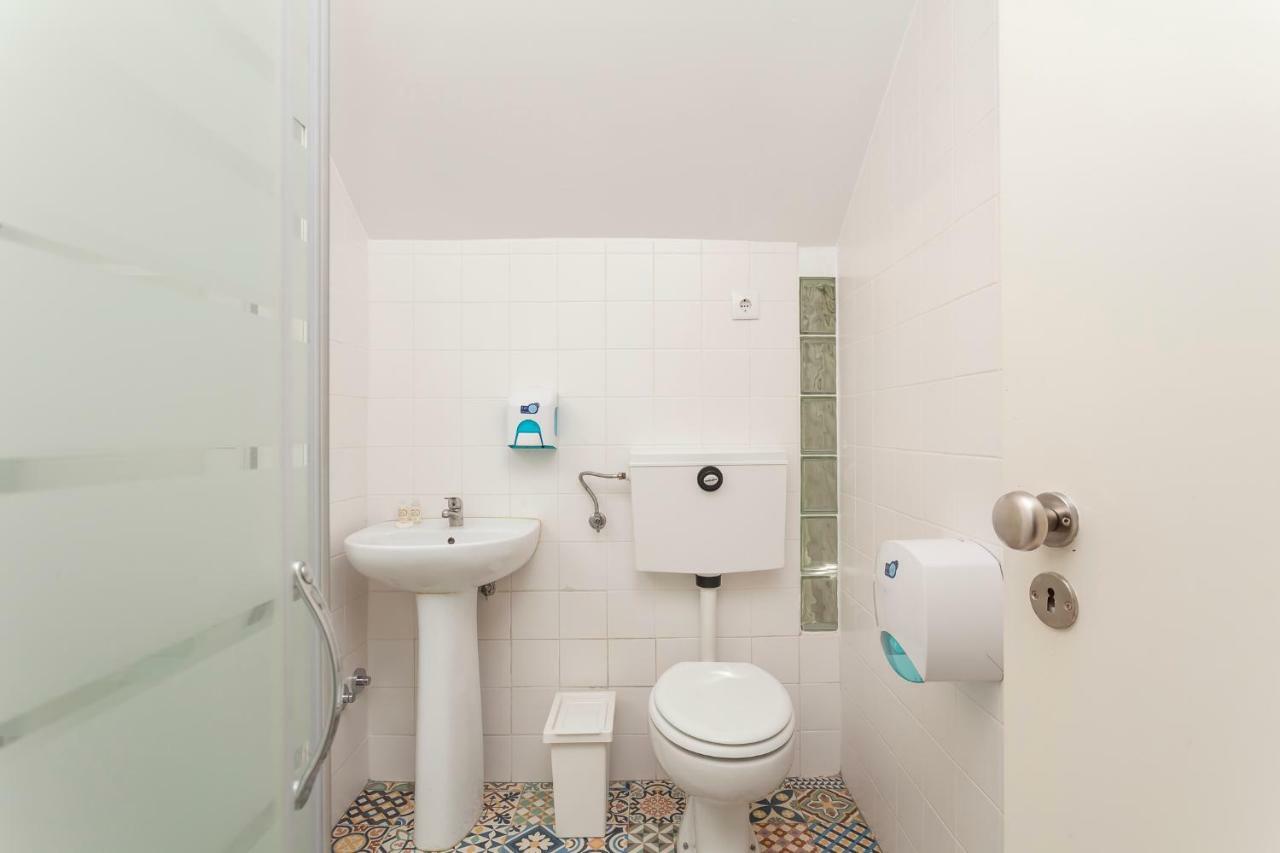 Habitación Familiar con baño privado
